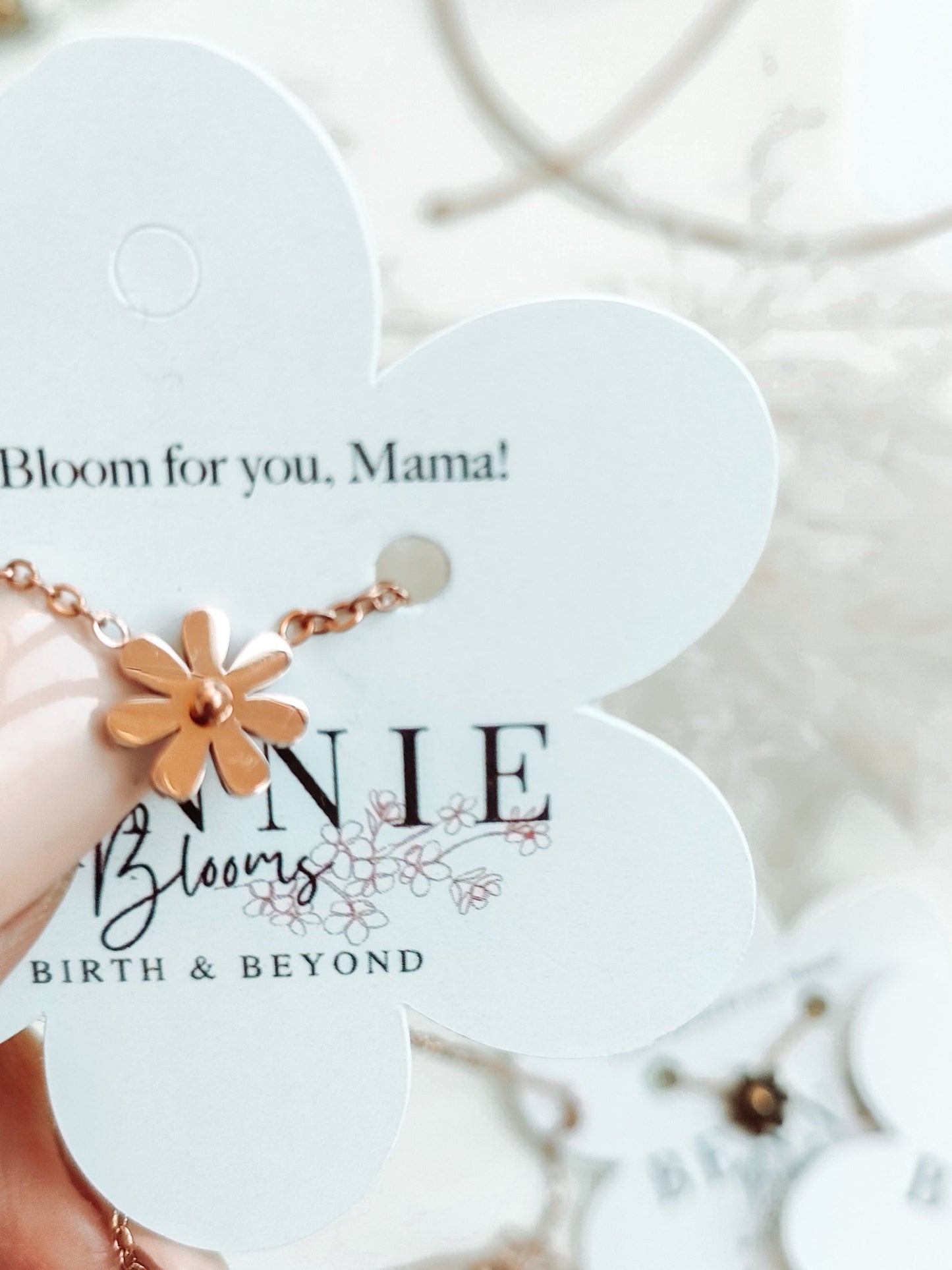 Mama Bloom Necklace - Bennie blooms