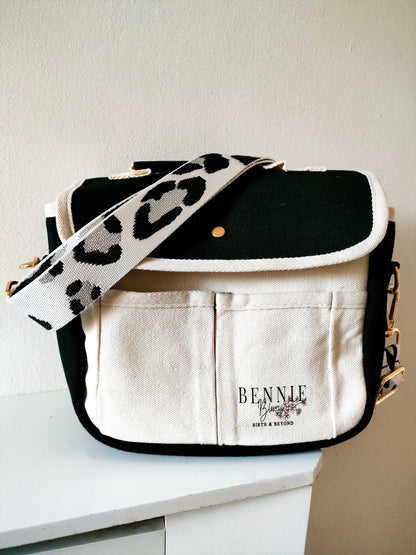 Mamas Buggy Caddy bag - Bennie Blooms Breastfeeding, Teething and Fiddle Jewellery at its finest.